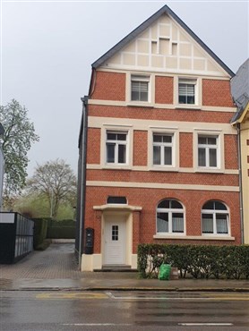 Gemütliche Stadt- Wohnung inklusive Stellplatz und Gemeinschaftsgarten im Herzen Eupens.