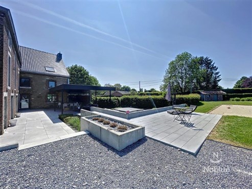 Außergewöhnliches renoviertes ehemaliges Bauernhaus mit Haupt- und Nebenhaus mit vielen Extras in Top Lage! 