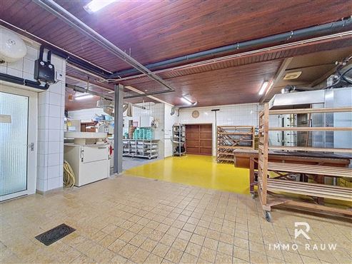 OPTION: Einzigartiger Gebäudekomplex zum Verkauf in Recht, Gemeinde St. Vith