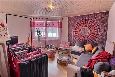 Haus mit 2 Wohnungen - WELKENRAEDT