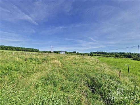 OPTION: Baugrundstück mit toller Weitsicht in Lomré, Gemeinde Gouvy zu verkaufen!