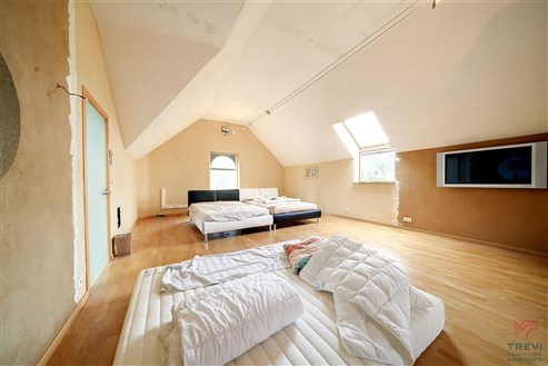 Stunning Villa for Sale in Eupen - Prestigious Residential Area