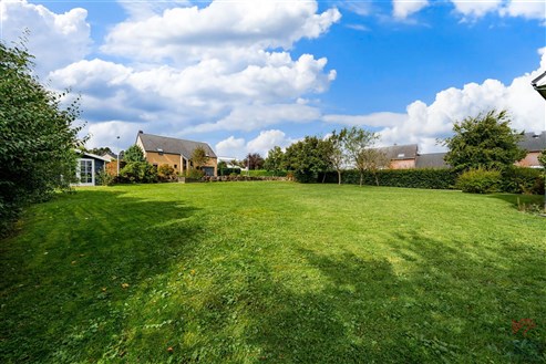 Stunning Villa for Sale in Eupen - Prestigious Residential Area