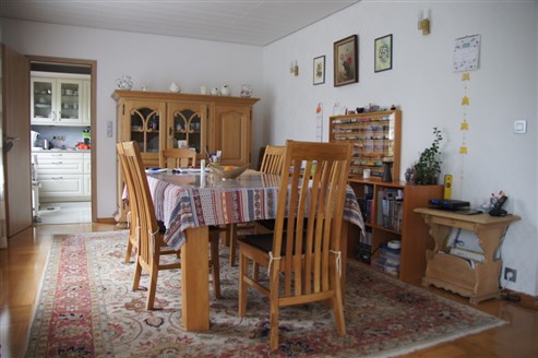Eynatten - Einfamilienhaus mit schönem Garten in ruhiger Lage
