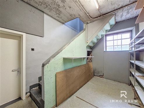 VERKAUFT: Vielseitiges Wohnhaus mit großer Gewerbefläche in Medell, Hochkreuz zu verkaufen – Ideal für Wohnen, Arbeiten und mehr