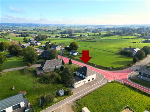 VERKAUFT: Vielseitiges Wohnhaus mit großer Gewerbefläche in Medell, Hochkreuz zu verkaufen – Ideal für Wohnen, Arbeiten und mehr