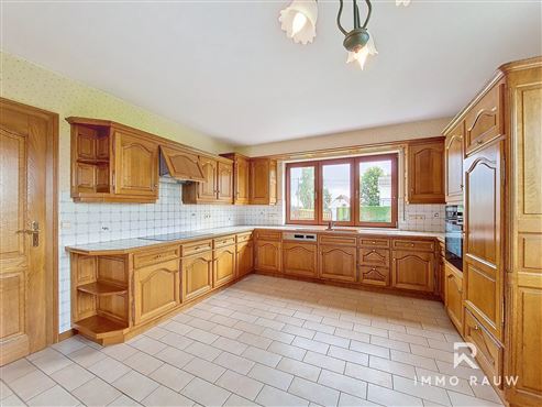 VERKAUFT: Freistehendes Haus in Weywertz – Ihr neues Wohlfühlzuhause auf über 11.000m² erwartet Sie!