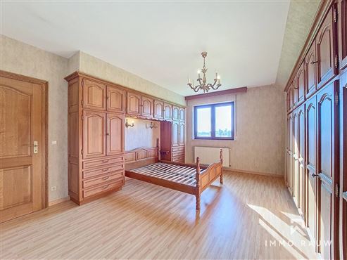 VERKAUFT: Freistehendes Haus in Weywertz – Ihr neues Wohlfühlzuhause auf über 11.000m² erwartet Sie!