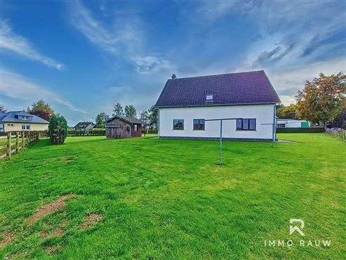 VERKAUFT: Freistehendes Haus in Weywertz – Ihr neues Wohlfühlzuhause auf über 11.000m² erwartet Sie!