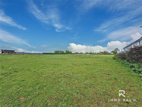 VERKAUFT: Freistehendes Haus in Weywertz – Ihr neues Wohlfühlzuhause auf über 11.000m² erwartet Sie!
