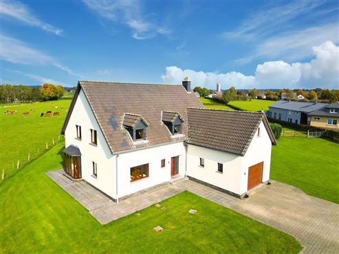 VERKAUFT: Freistehendes Haus in Weywertz – Ihr neues Wohlfühlzuhause auf über 11.000m² erwartet Sie!