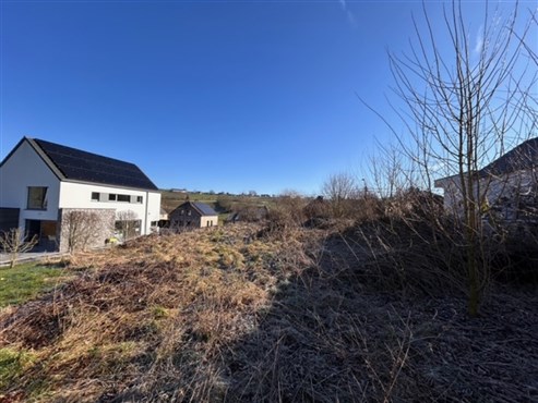 Baugrundstück - CHARNEUX