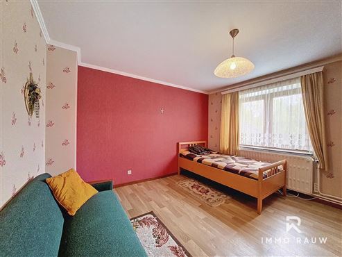 Großzügiges Haus mit enormem Potenzial in Recht/ St. Vith: Ideal für Familien, Selbstständige und Investoren!