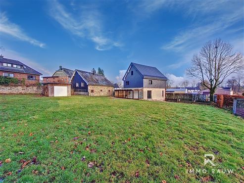 Charmantes, renoviertes Einfamilienhaus in Nidrum – Großes Grundstück & Ausbaupotenzial