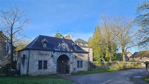 Historisches Chateau mit großem Potenzial