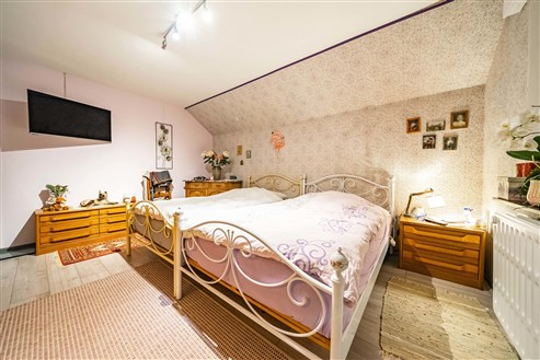 House for sale on life annuity