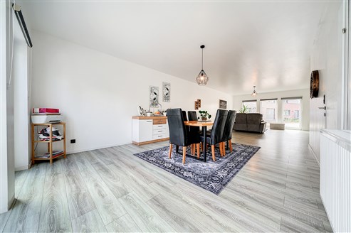 Charming three-fronted house in Kettenis