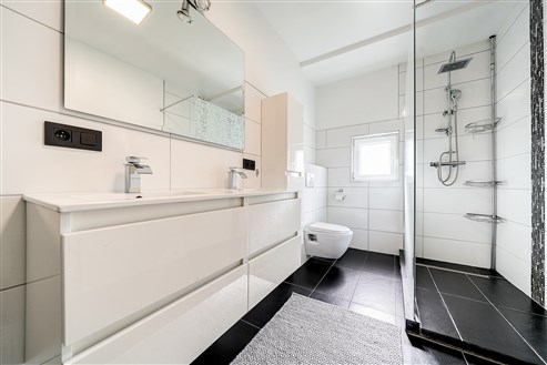 Charmant huis met drie voorgevels in Kettenis