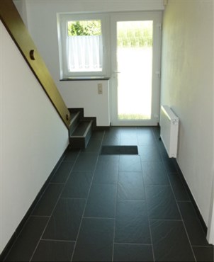 Ein doppelhaus in ruhiger Lage, nahe dem Zentrum von Bütgenbach zu verkaufen