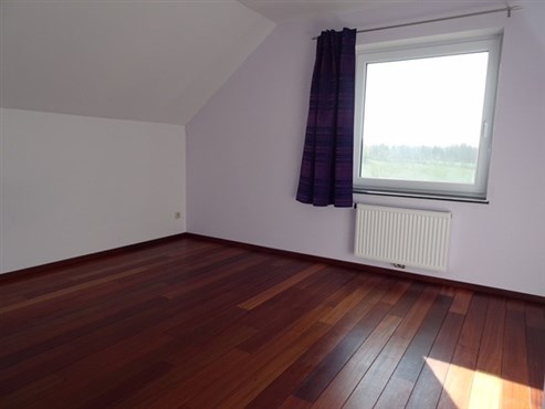 Ein doppelhaus in ruhiger Lage, nahe dem Zentrum von Bütgenbach zu verkaufen