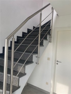 Ein doppelhaus in ruhiger Lage, nahe dem Zentrum von Bütgenbach zu verkaufen