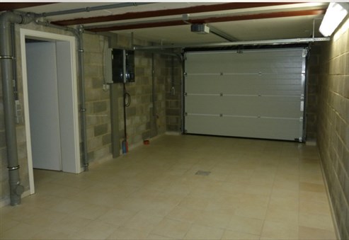Ein doppelhaus in ruhiger Lage, nahe dem Zentrum von Bütgenbach zu verkaufen