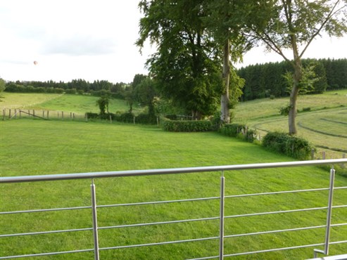 House with two apartments in a quiet location, close to the center of Bütgenbach