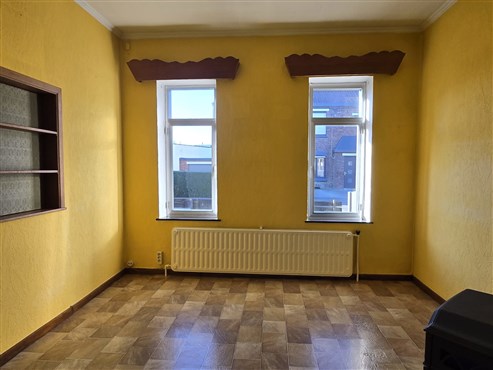 MAISON IDEALE POUR LES AMATEURS DE RENOVATION !
