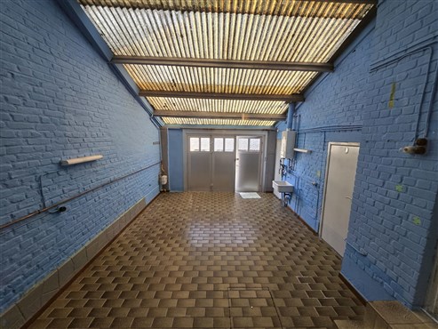 MAISON IDEALE POUR LES AMATEURS DE RENOVATION !