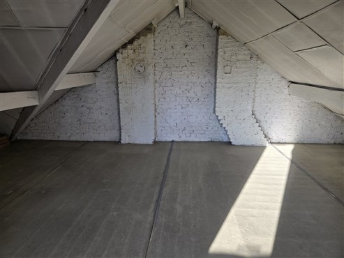 MAISON IDEALE POUR LES AMATEURS DE RENOVATION !