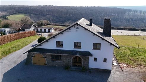 Exklusives Wohnen am Waldrand: Ihr Traumhaus inmitten unberührter Natur mit atemberaubender Weitsicht
