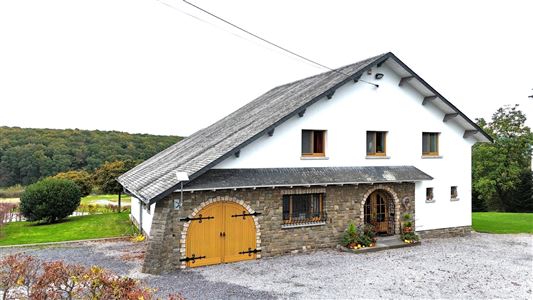 Exklusives Wohnen am Waldrand: Ihr Traumhaus inmitten unberührter Natur mit atemberaubender Weitsicht - 4700 Eupen, Belgien 