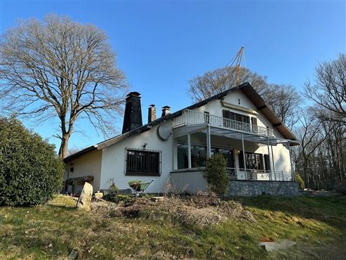 Naturnah & gut angebunden an der deutsch-belgischen Grenze! Freistehende Villa mit großem Grundstück und mit viel Gestaltungsspielraum