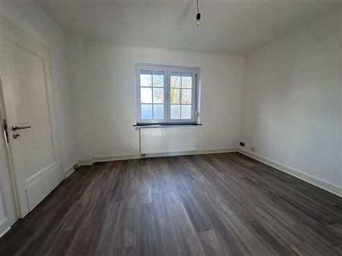 Gemütliches Haus in Lontzen mit 2 Schlafzimmern, Garten und Keller