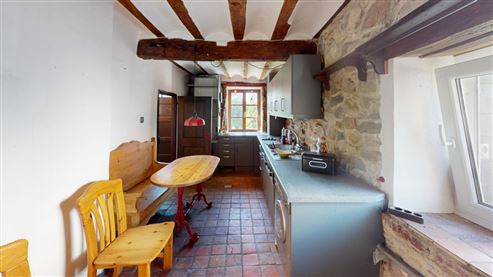 Gemmenich - Bruchsteinhaus mit seperater Einliegerwohnung