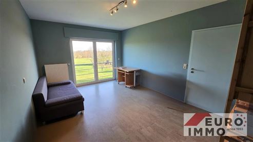 Familienfreundliches, großzügiges freistehendes EFH mit sonnigem Garten inkl. Außensauna und Studio im Keller:  perfekt für zwei Generationen oder Homeoffice!