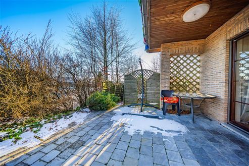 Geräumiges Familienhaus in Honsfeld – 5 Schlafzimmer, sonniger Garten & Garage