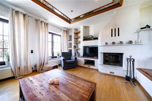 Geräumiges Familienhaus in Honsfeld – 5 Schlafzimmer, sonniger Garten & Garage