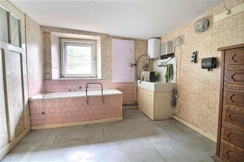 Haus zu renovieren - NIDRUM