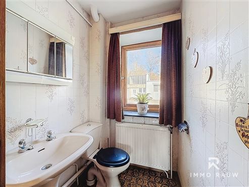 ?? Vielseitiges Einfamilienhaus mit großem Garten & Ausbaupotenzial in Büllingen zu kaufen– nahe Ravel und See! ??