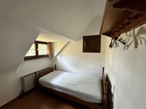 Ein Anwesen mit Charakter und Perspektive – Wohnen in einzigartiger Architektur und naturnaher Umgebung