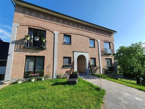 Schöne EG-Wohnung mit Garage, Keller und Gartenmitbenutzung- zentral in Hergenrath gelegen