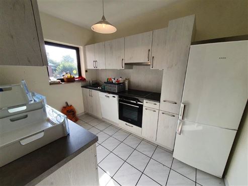 Schöne EG-Wohnung mit Garage, Keller und Gartenmitbenutzung- zentral in Hergenrath gelegen