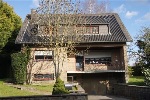 Hergenrath - renovierungsbedürftiges Einfamilienhaus