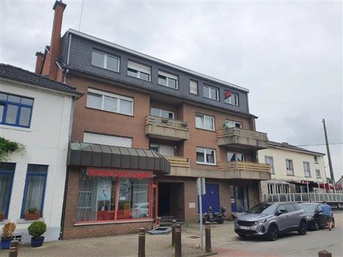 Helle und großzügige Etagenwohnung mit Garage  im Herzen von Eynatten.
