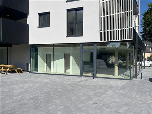 Repräsentative Gewerbefläche in stilvollem Neubau im Einkaufsparadies Luxemburg/Weiswampach
