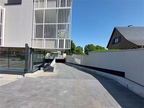 Repräsentative Gewerbefläche in stilvollem Neubau im Einkaufsparadies Luxemburg/Weiswampach