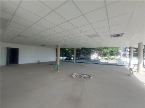 Repräsentative Gewerbefläche in stilvollem Neubau im Einkaufsparadies Luxemburg/Weiswampach