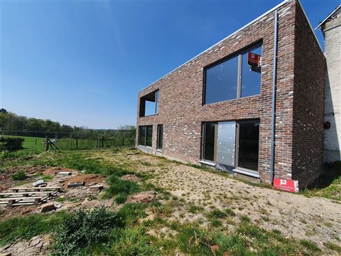 Ob als Mehrgenerationenhaus, geräumiges Komfortpaket oder exquisites Wohnen mit angrenzender Büro- oder Arbeitsfläche – Ihrer Kreativität sind keine Grenzen gesetzt.