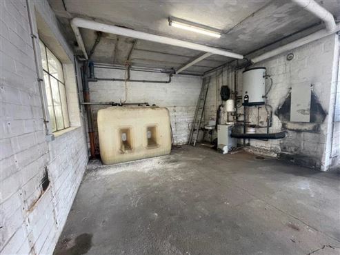 Interessante Lagerhalle mit 100m² Nutzfläche in Grenznähe B-D-NL